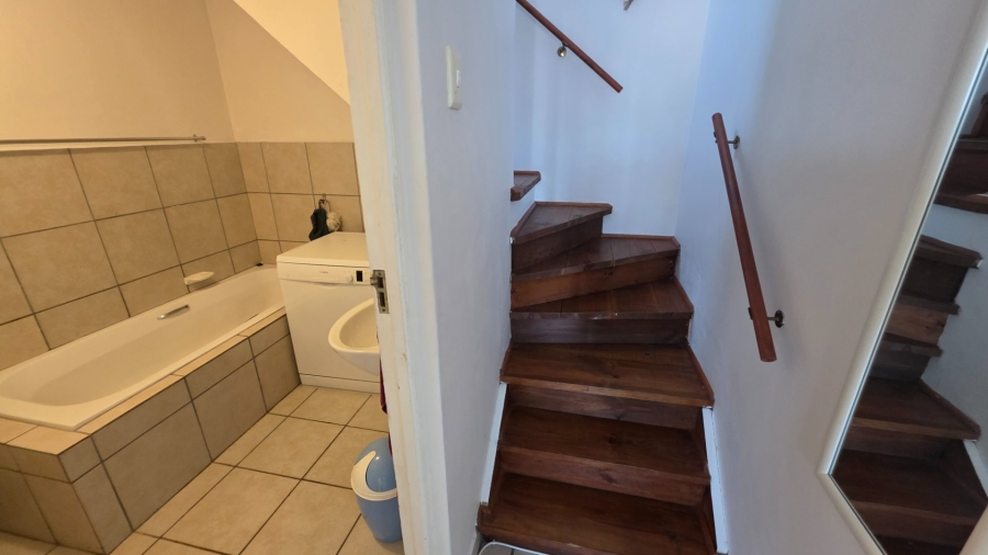 2 Bedroom Property for Sale in Hartenbos Central Western Cape